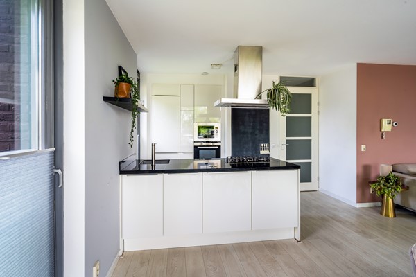 Medium property photo - Stationsweg 73, 4141 HE Leerdam